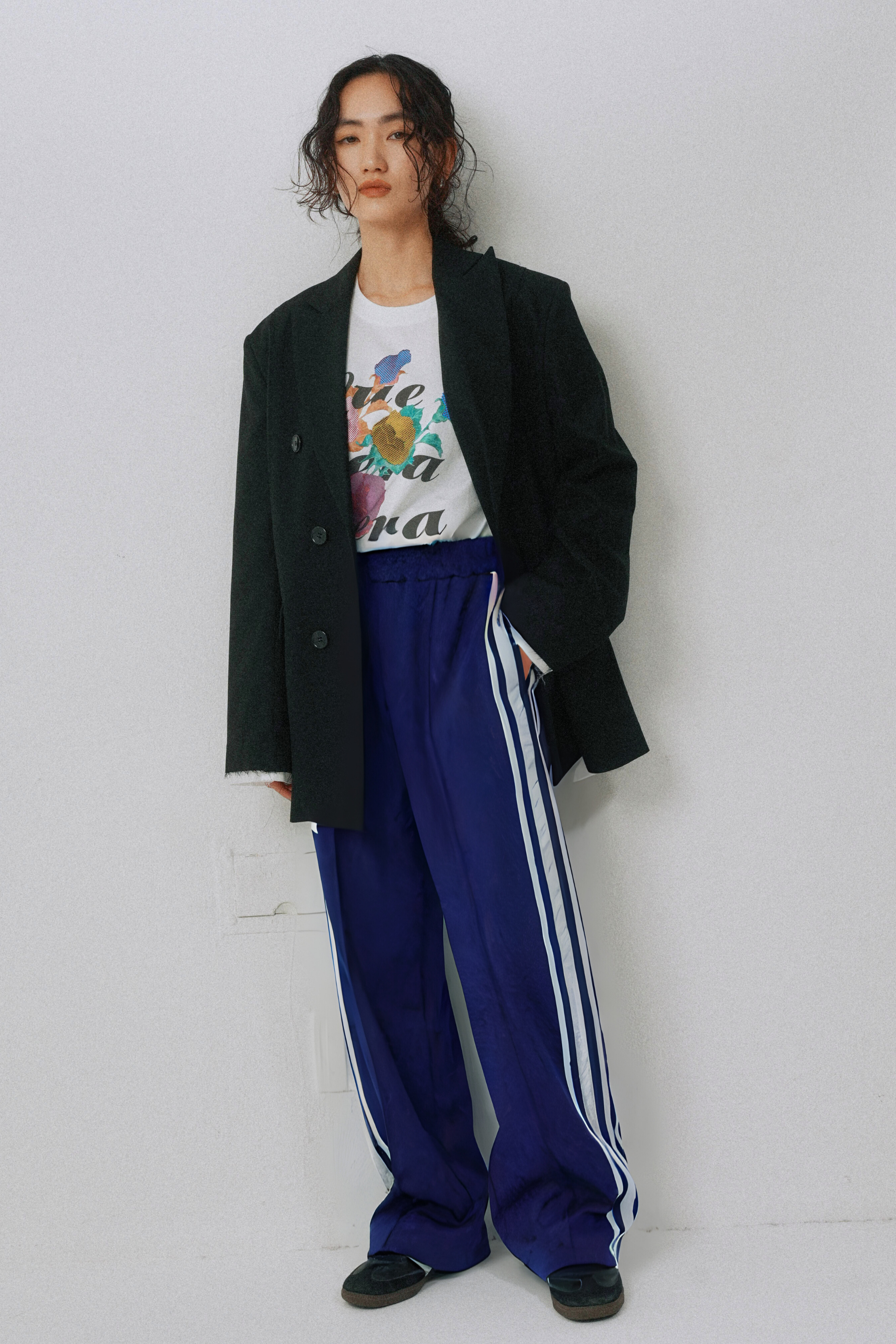 Cut out jacket【Black】