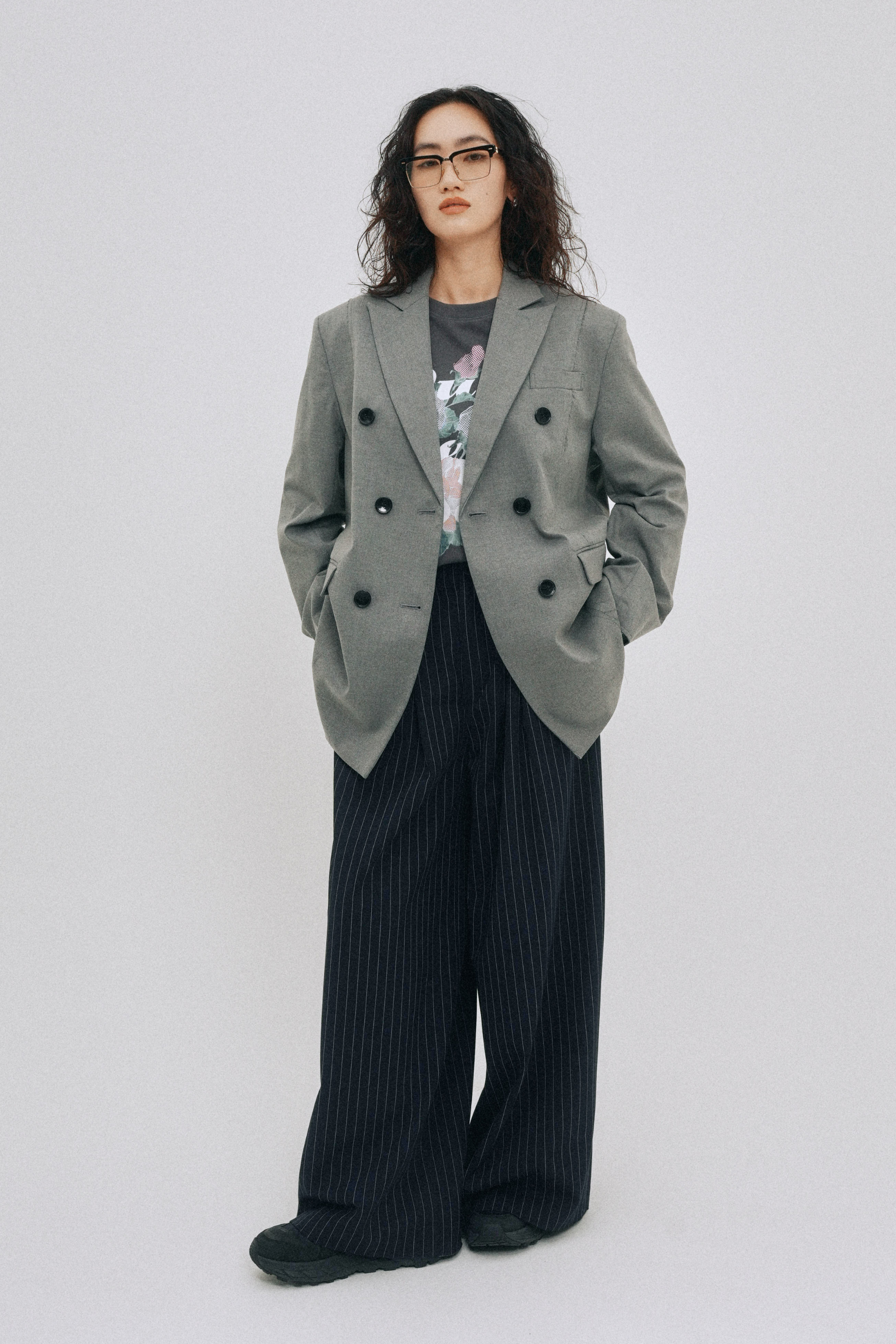 Cut out jacket【Gray】