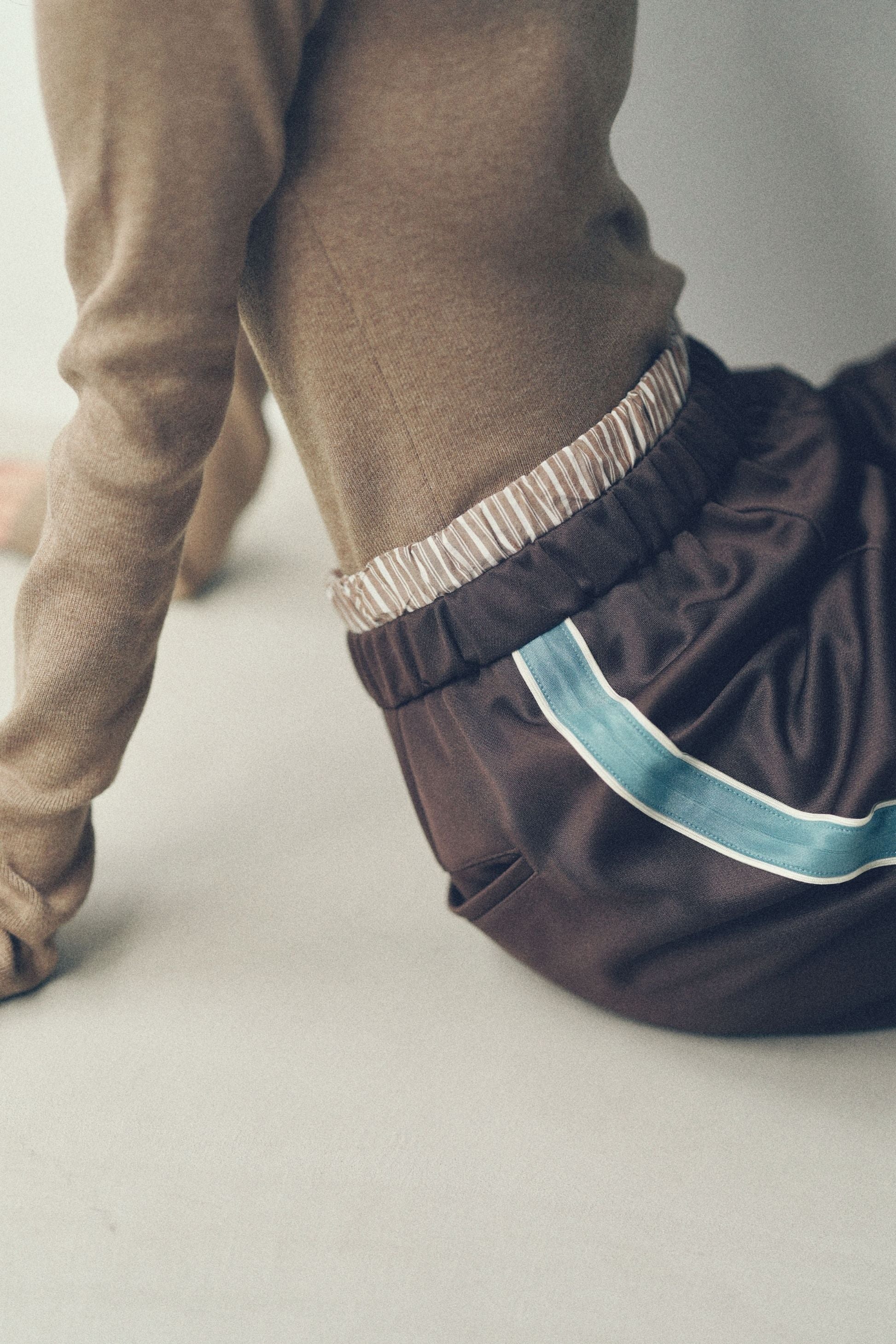 Double-waisted jersey pants【Brown】
