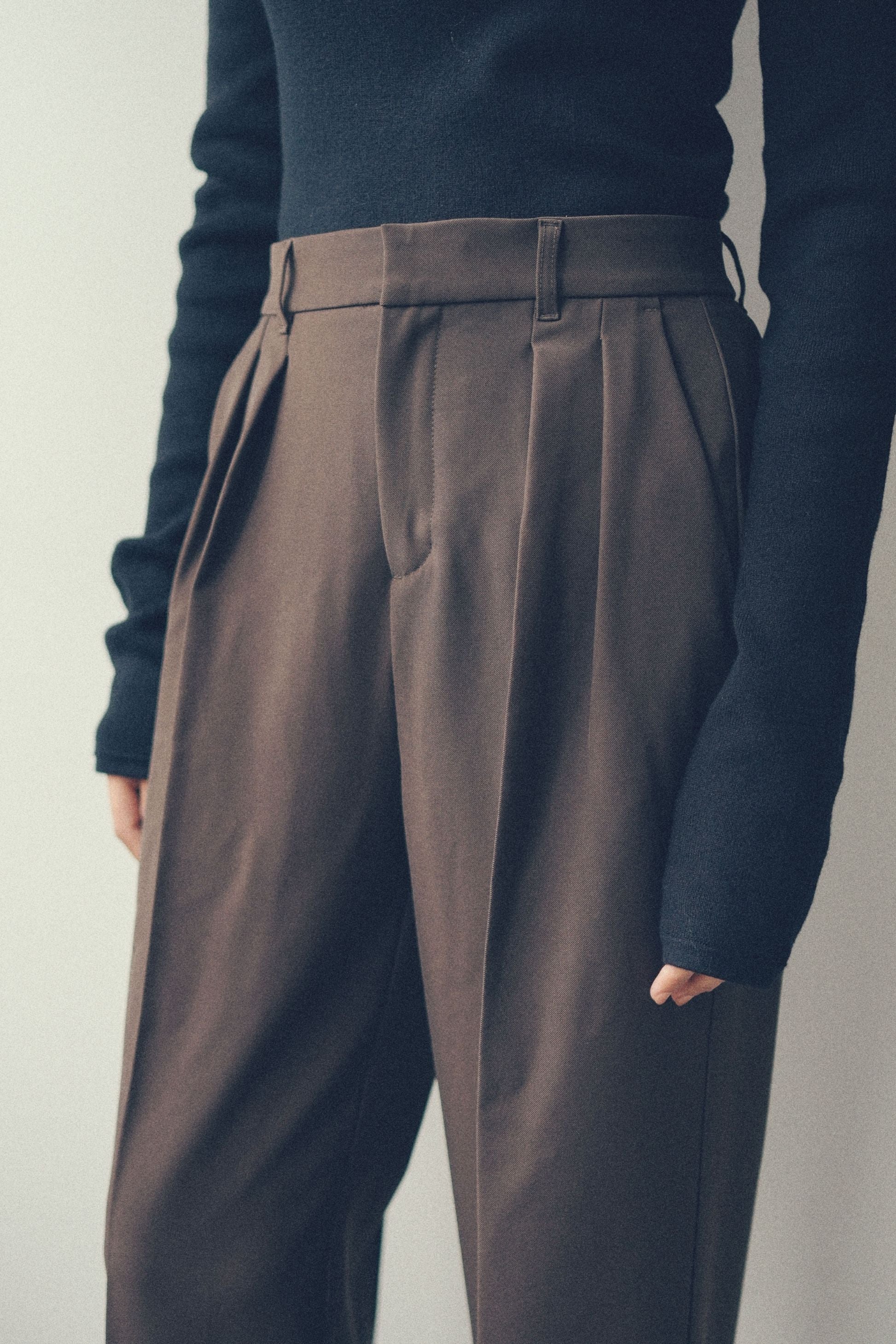 Tuck wide pants【Brown】 – YOOU