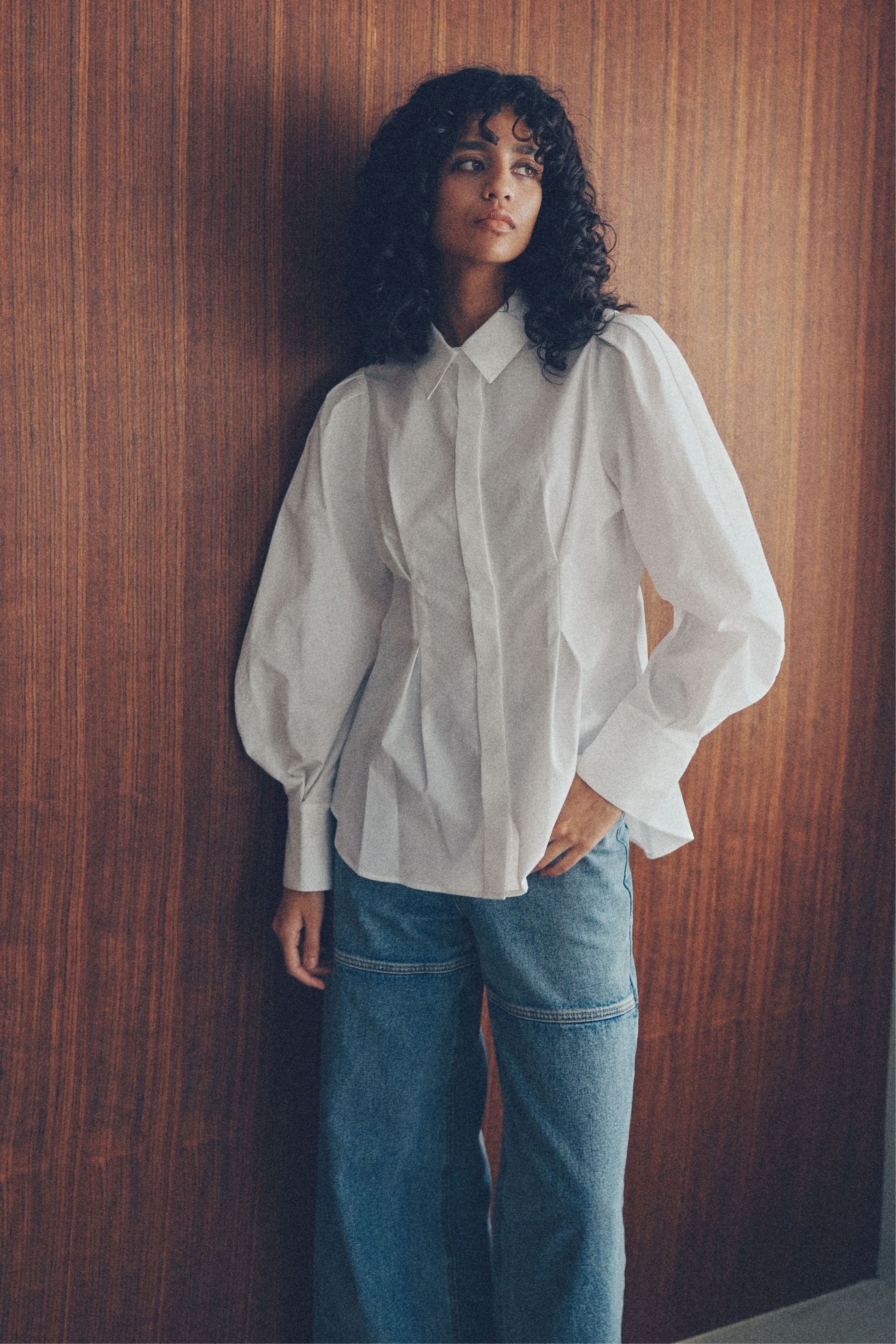 Waist tuck shirt【White】