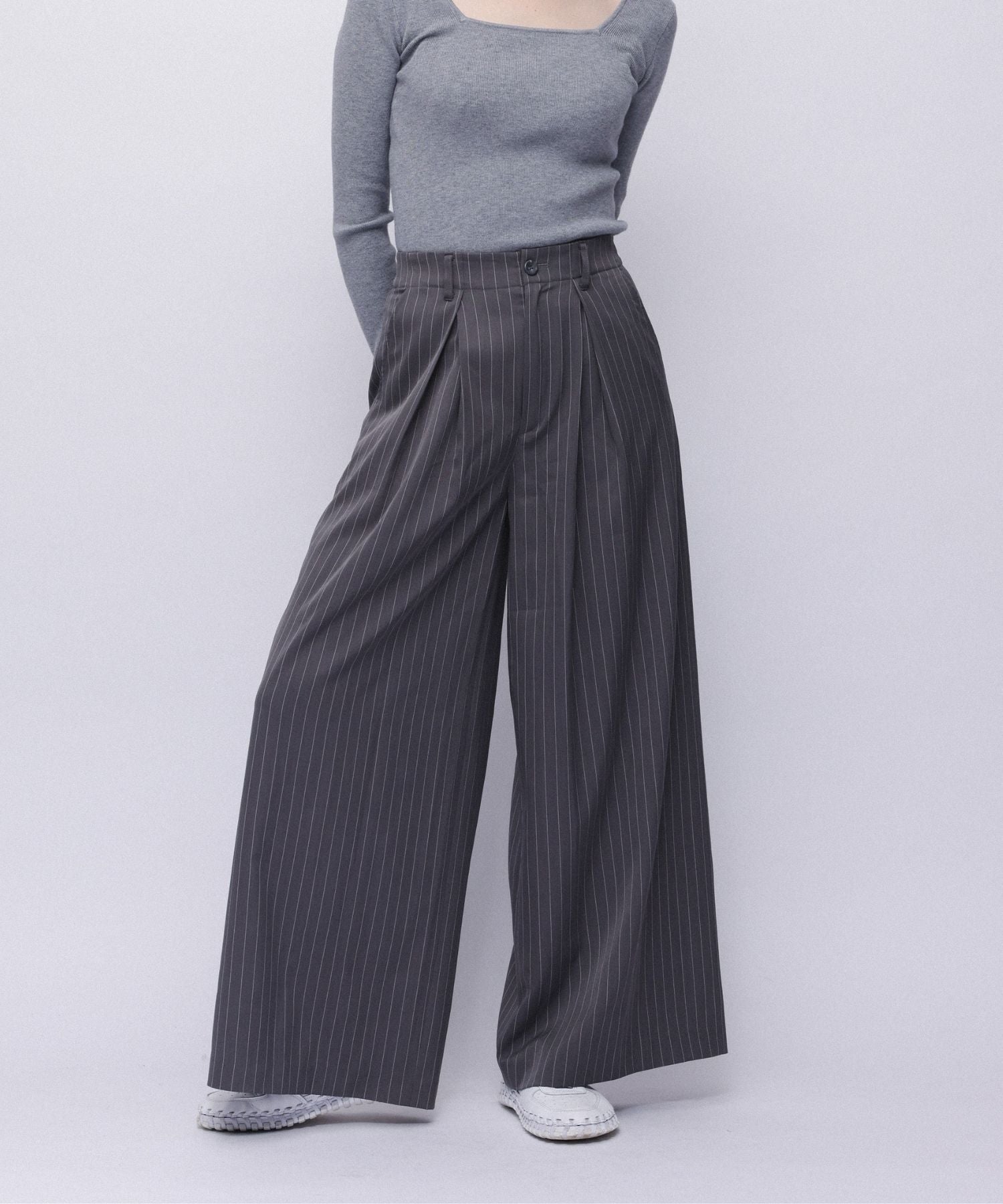 Stripe wide slacks 【Gray】