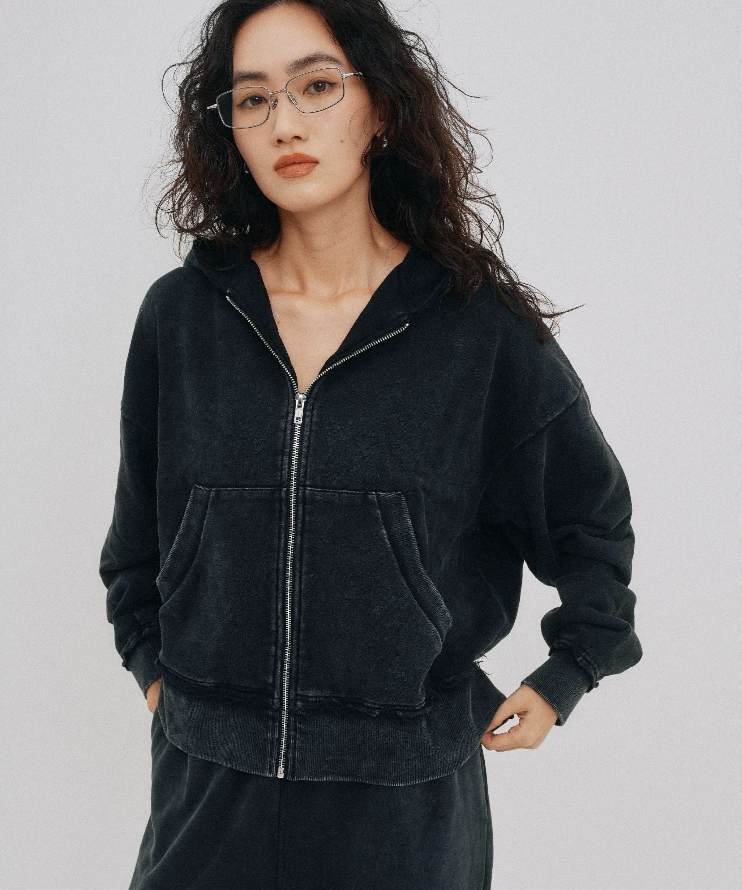 NEW ARRIVAL – YOOU