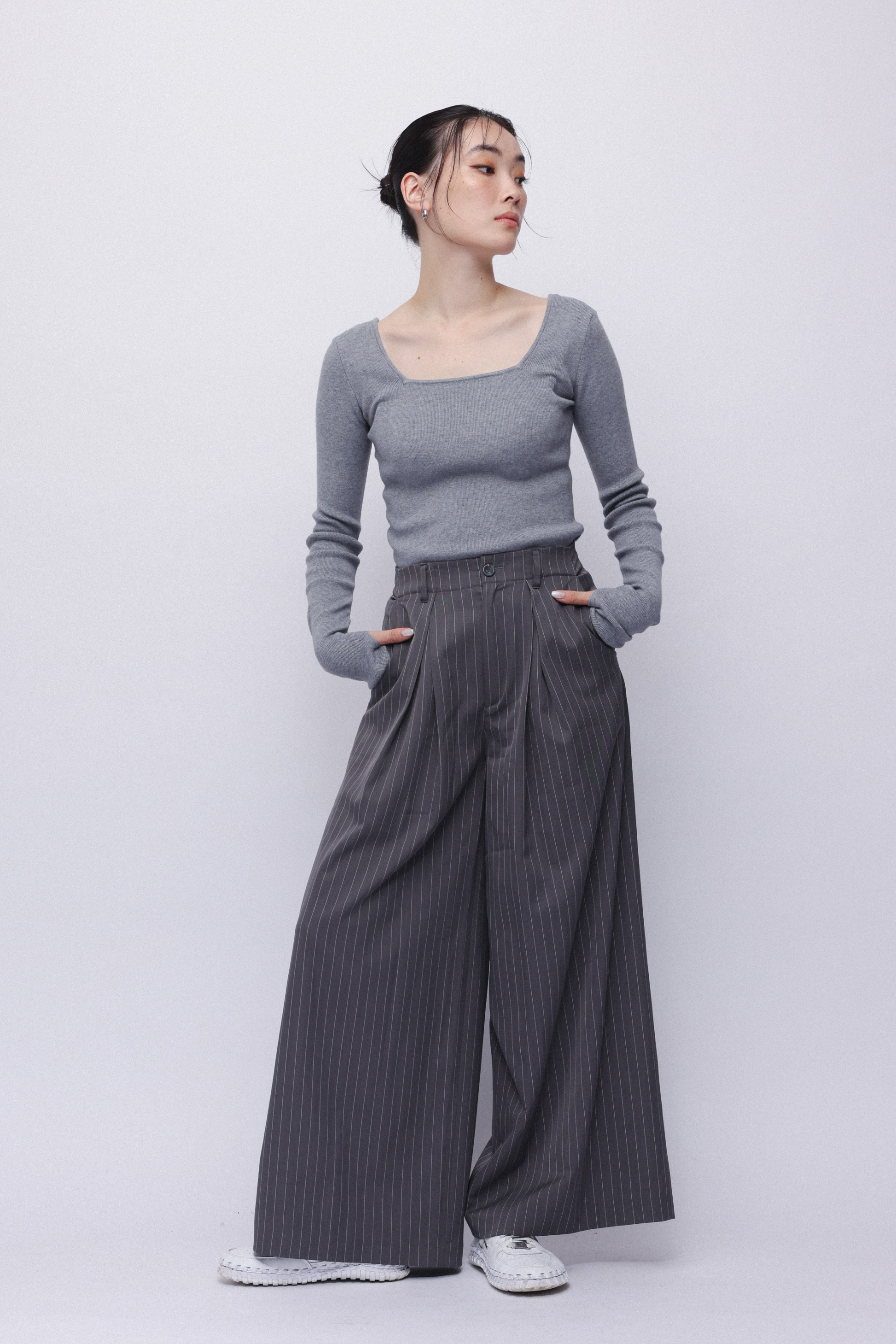 Stripe wide slacks 【Gray】